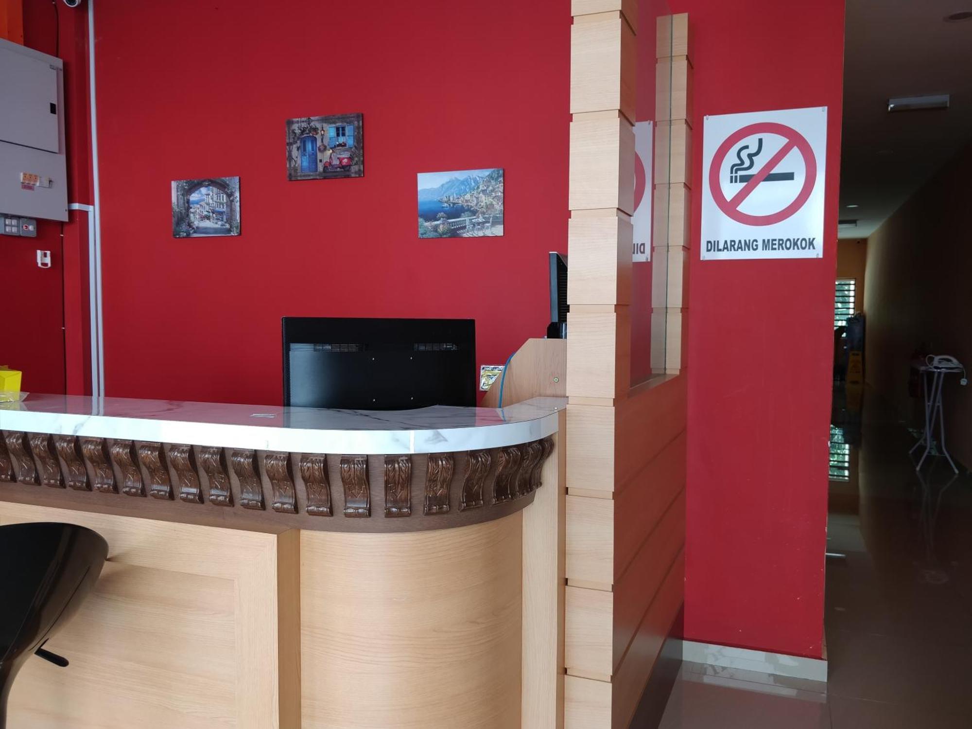 Hotel Puteri Miqaila Seri Iskandar Exterior foto